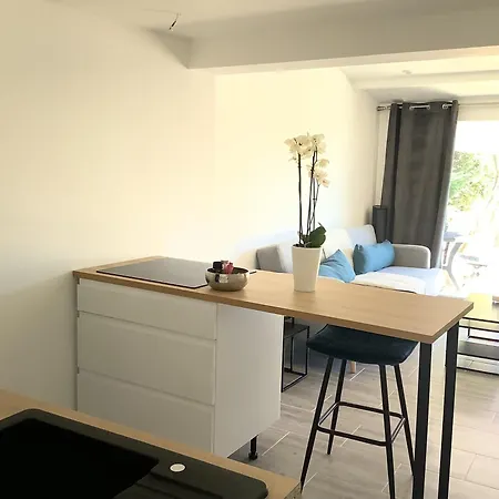 T2 Proche D'avignon Au Calme Apartment
